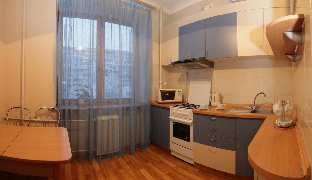 Ukrainian Hotel Service Apartments Kyiv Exterior photo